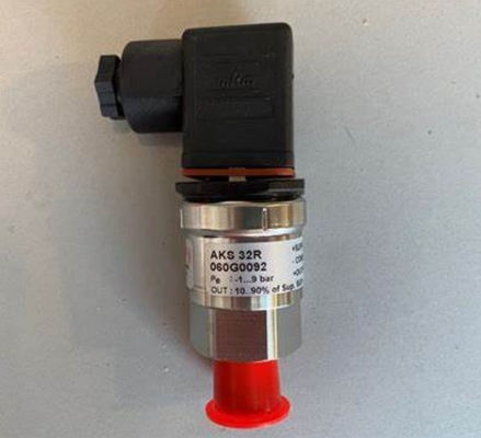 0.178 Kilogram Gross Weight Danfoss AKS 3000 Pressure Transmitter 0.00 Bar 25.00 Bar 0.00 Psi 362.50 Psi Pin 2 060G1080