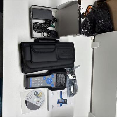 HART Field Communicator Model 475 with Wireless Communication, IP51 Enclosure Rating, and 80 MHz Microprocessor