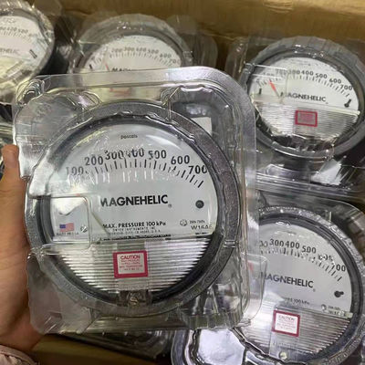 Original Dwyer2000 Series Magnehelic Differential Pressure Gauge 0-750pa From the United States in stock